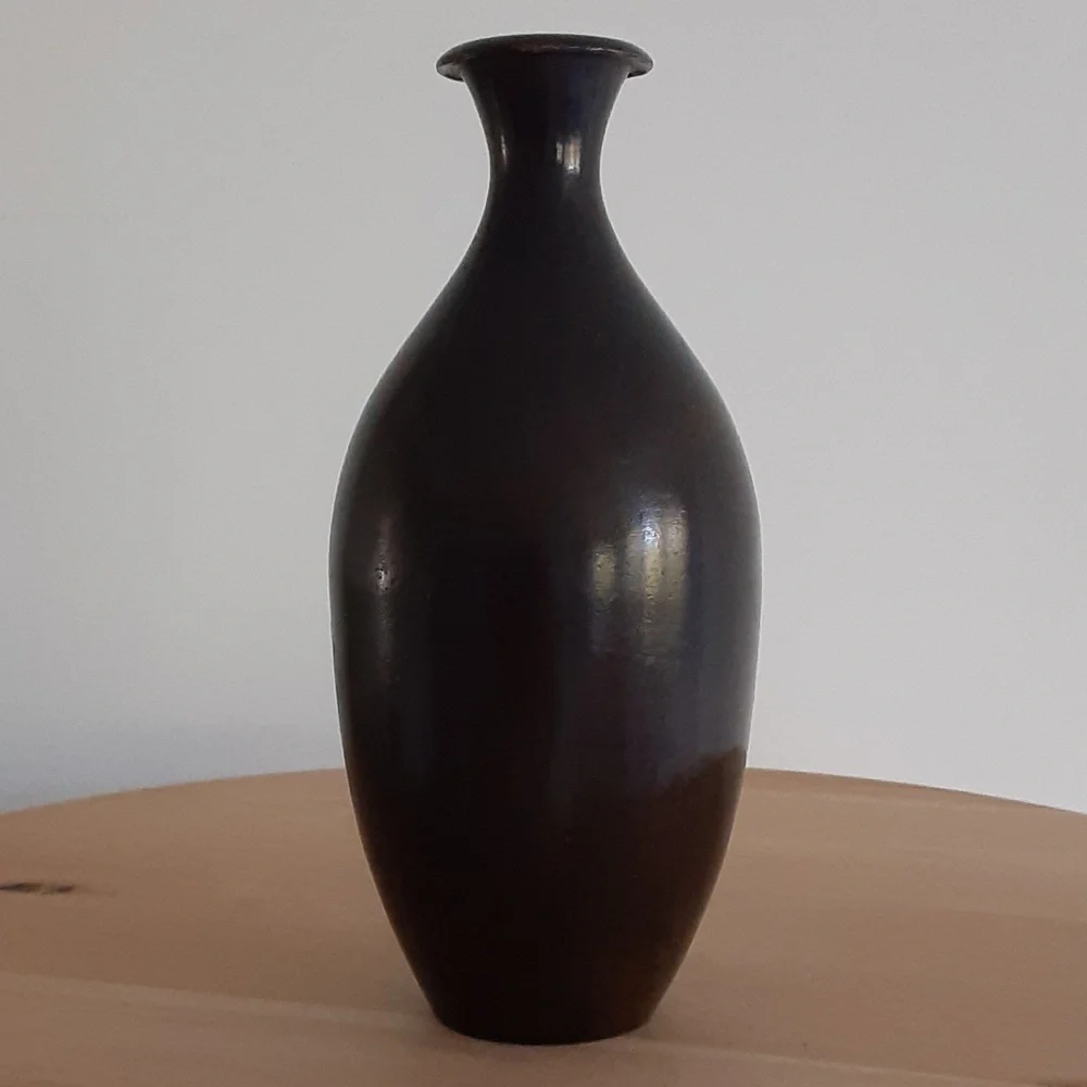 Z Gallerie Vase Besana Saddle 7.5